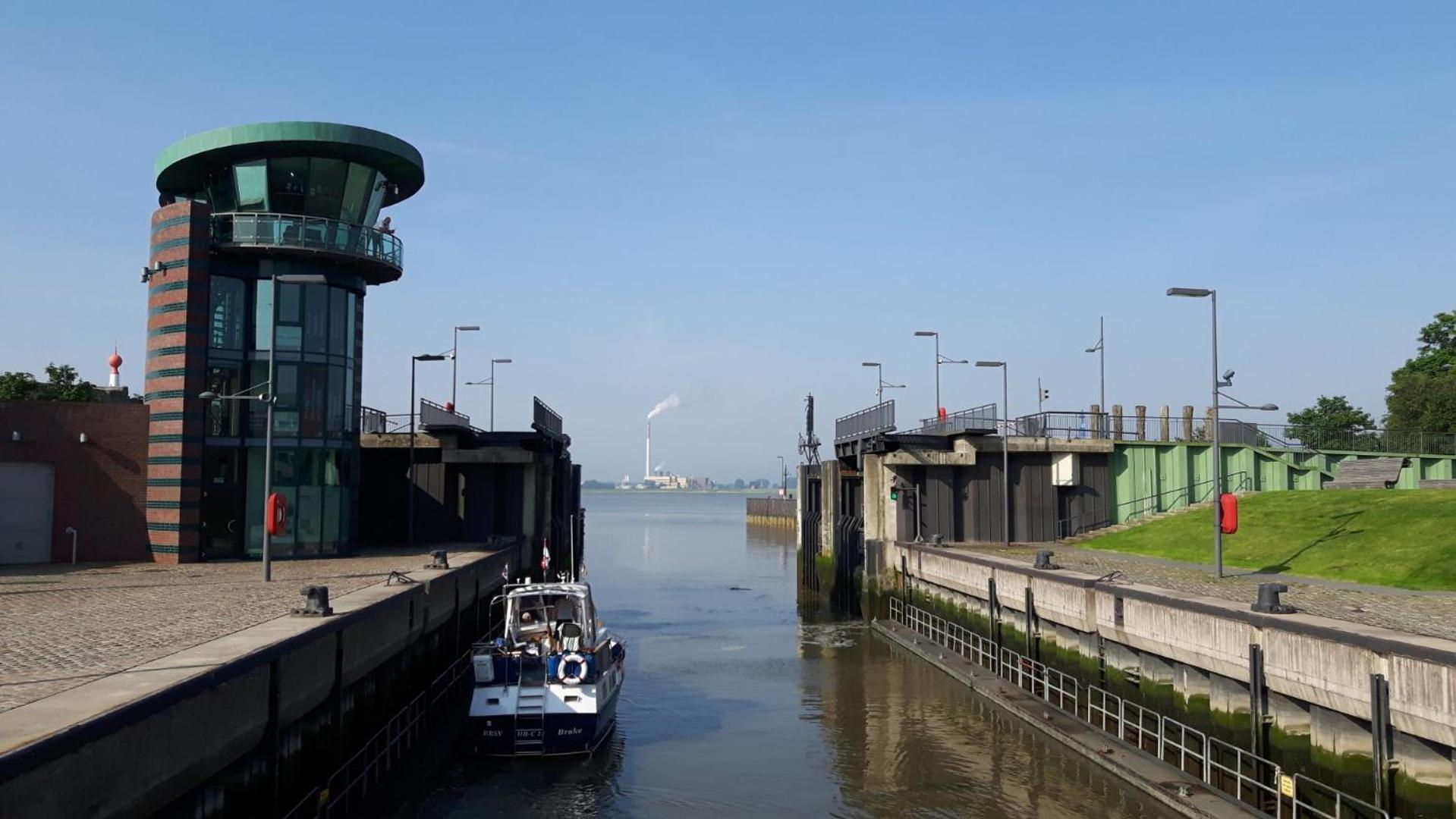 Wohnung Am Fischereihafen Modern & Gemuetlich Bremerhaven Exteriör bild